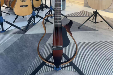 雅马哈SLG200S 二手95新 IQM100259