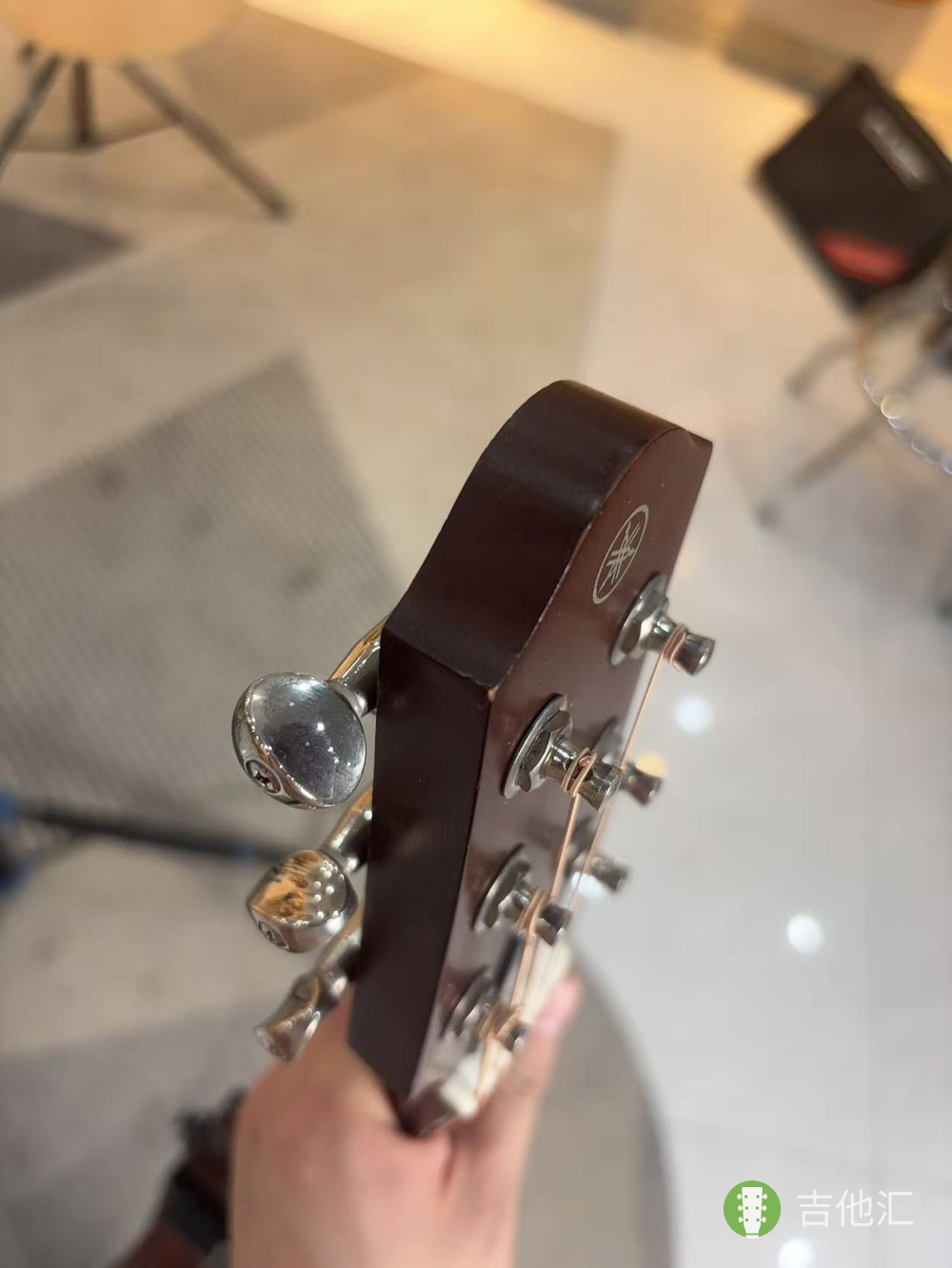 雅马哈SLG200S 琴头磕碰实拍图